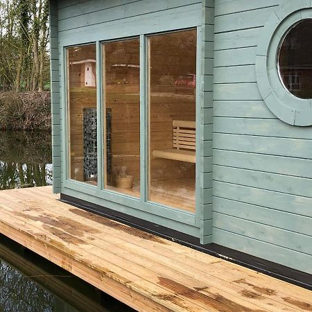 The Kestrel Shepherd Hut, Whitehouse Farm Stowmarket Exterior foto